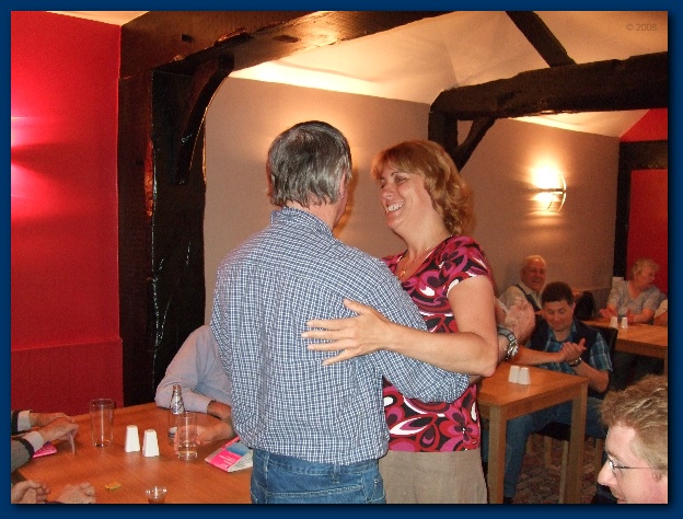 600x449 pixels (136K)